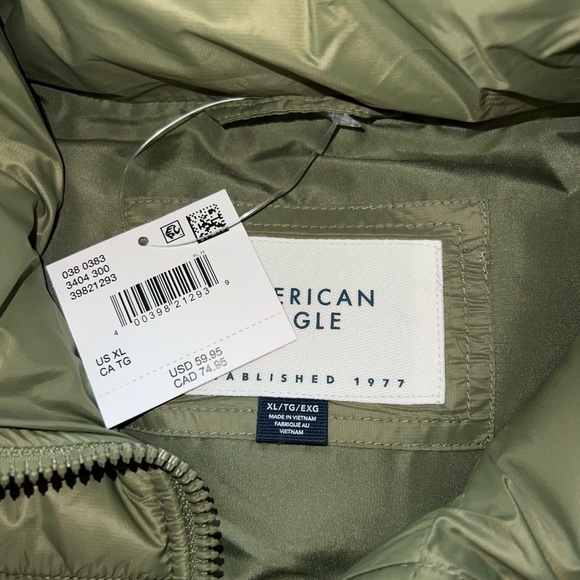 NWT Cropped Olive Green American Eagle Vest - Picture 3 of 7